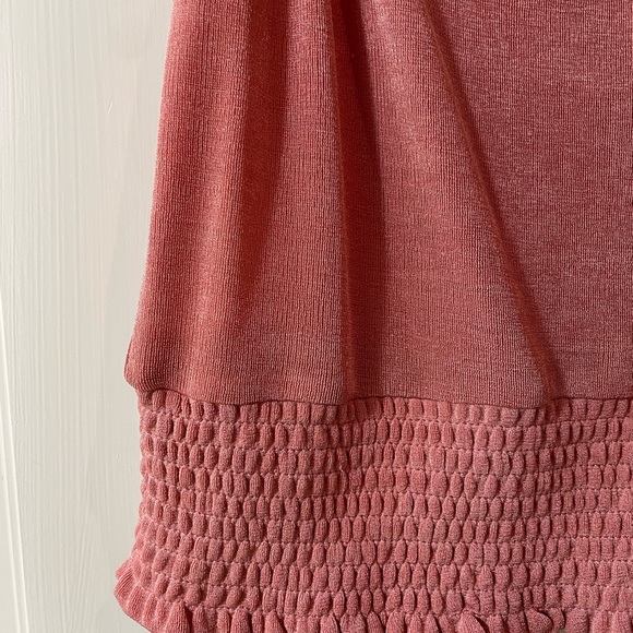 Lulu’s Rust Pink Ruched Top - Picture 3 of 4